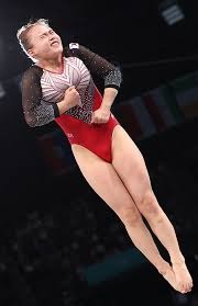 德州扑克高手几乎不解释（顶尖德州扑克玩家几乎不作解释）